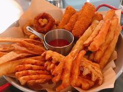 小吃欢乐拼盘-灵意咖啡·西班牙美食(汕头金平万达广场店)