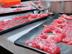 -潮牛宴·鲜牛肉自助火锅烤肉(龙岩新罗万达店)
