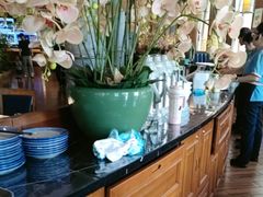 -八府香鸭·啫啫煲(华山路店)