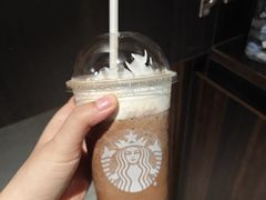 -星巴克(七宝领展广场1F店)
