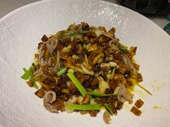 -佬麻雀·剁椒鱼头(京基KK One店)