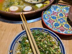 -洱火云南酸菜牛肉火锅(石景山当代商城店)