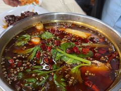 -曾老幺鱼庄(龙华商厦店)