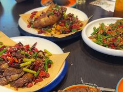 -川流不息·地道川菜·小龙虾(松东路店)