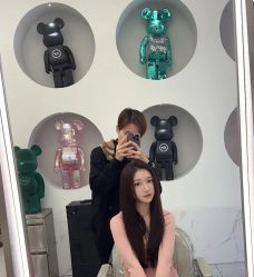-PE SALON