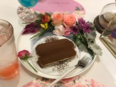-MEET缘燕窝甜品&Tang's cake(华润万象城店)