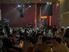 -TZ House音乐现场(来福士中心店)