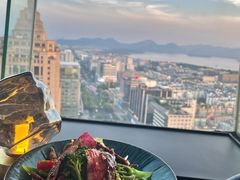 -Hi City·城市之巅