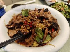 -刘胖子家常菜·蹄花焖藕(兴业店)