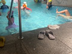 -涨巢·潮玩水疗局