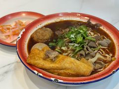 刘二姐肉杂拼盘面-刘二姐襄阳牛肉面(鸟巢店)