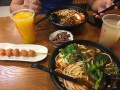 -鑫花溪牛肉米粉(凤凰街创始总店)