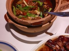 -八府香鸭·啫啫煲(华山路店)