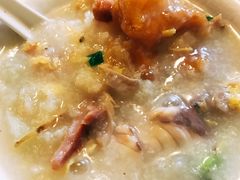 艇仔粥-伍湛记 · 广州老字号(龙津中路店)