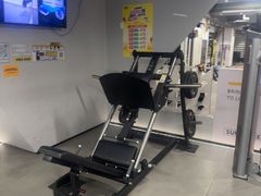 -超鹿运动(达信大厦店)