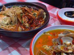 -老闵田螺馆·南昌特色小炒(梦时代店)
