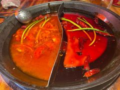 -周小明火锅(黑金冠社区店)