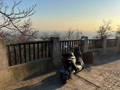 -紫金山山顶公园