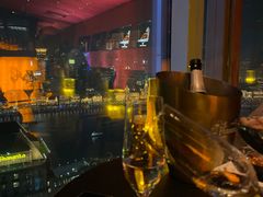 -翡翠36酒吧(浦东香格里拉店)