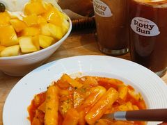 -劳顶笨Rotty Bun(青岛城阳店)