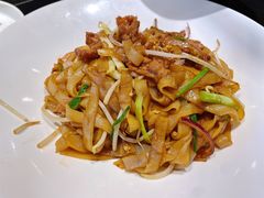 干炒牛河-高第街56号港式餐厅·精选(世茂广场宽厚里大明湖店)
