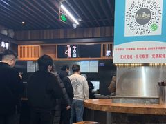 -亮亮面馆(经六路店)