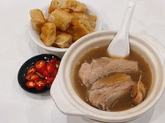 -黄亚细肉骨茶(醉花林俱乐部)