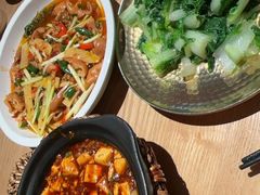 -川堂风·跷脚牛肉·乐山爆炒(宝山日月光店)