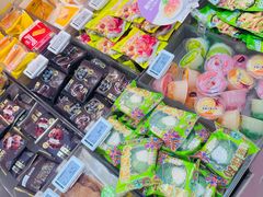 -来伊份(我格广场武宁路店)