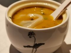 雪菜番茄刀鱼馄饨-民国红公馆(老门东店)