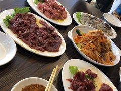 -韩风烤牛肉冷面店