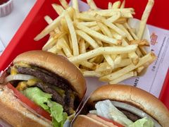 -In-N-Out Burger(LAX)