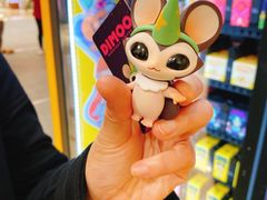 -泡泡玛特POPMART(世豪广场店)