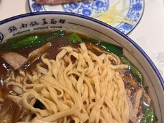 -镇南锅盖面馆(解放路店)