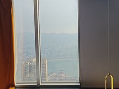 -Ting无边际江景酒店(重庆解放碑云端之眼店)
