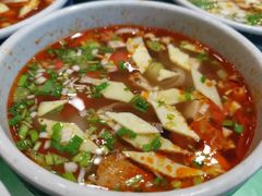 一口香-令氏家外家周秦食府(高新店)