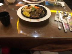 -东方豪客牛排意面披萨(玉函银座店)