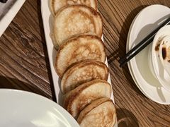 -榕树下·茶生活美学空间(江东中路店)