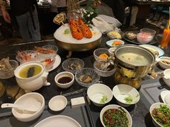 -半岛翡丽海鲜自助餐厅(观风亭店)