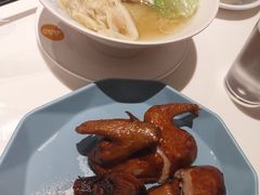 生炸脆皮乳鸽-龙记香港茶餐厅(久光百货店)