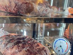 -MONICH牛排融合餐厅(和义大道购物中心店)