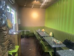 -油梨树AVOCADO TREE(顺义新国展店)