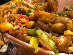 -炉小二铜锅牛蛙•川湘菜(三里屯店)