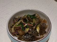 -顺峰海鲜酒楼(省府店)