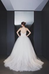 -Vera Wang婚纱礼服旗舰店