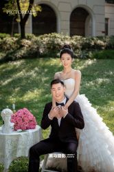 -黑马婚纱摄影