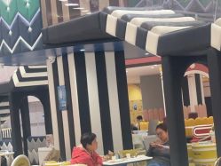 -奈尔宝家庭中心·亲子餐厅(鄞州万达店)