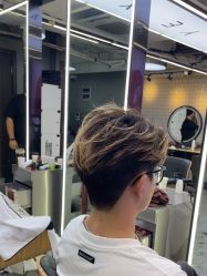 -藤野造型烫发染发