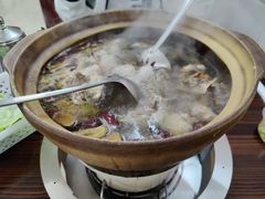 -威邵鸡煲(西华路总店)