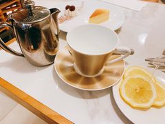 -La-Serene Café